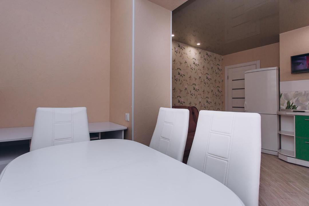 Apartlux Sumy Bagian luar foto