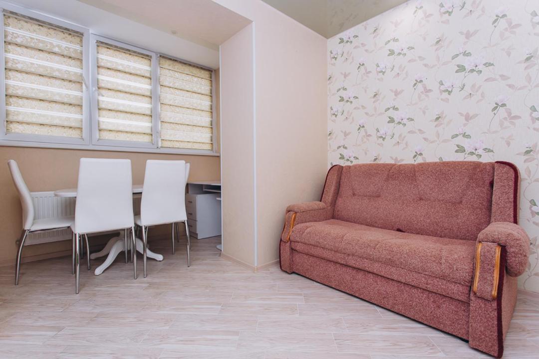 Apartlux Sumy Bagian luar foto